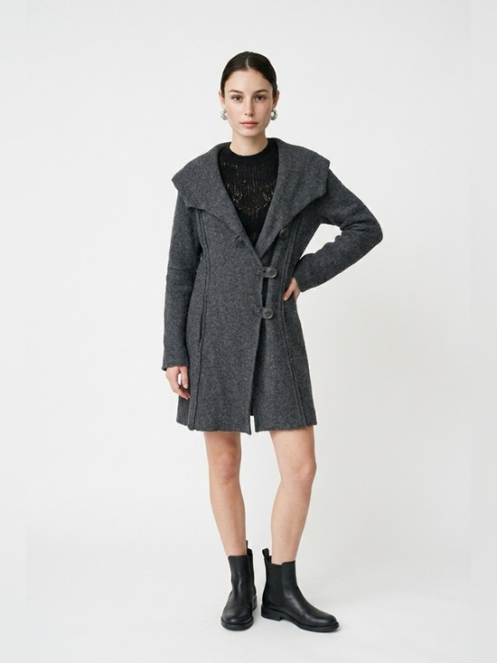 le chateau Sweaters - 100% wool cardigan